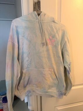 Jeffree Star Hoodie ⭐️